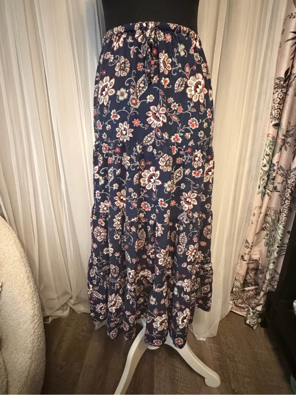 Y2K- White Stag Navy Blue Floral Tiered Maxi Skirt